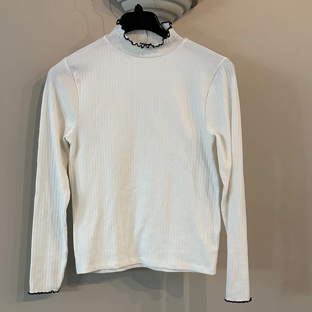 J Crew White Ribbed Long Sleeve Top